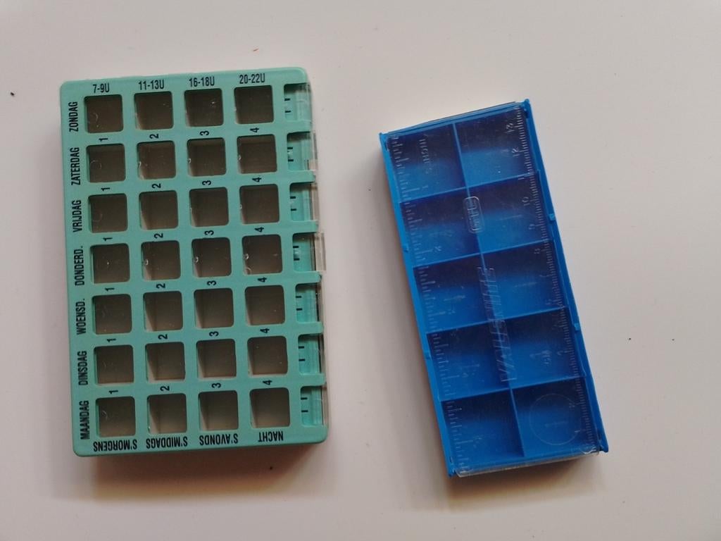 Pillendozen per stuk, Diversen, Ophalen, Zo goed als nieuw