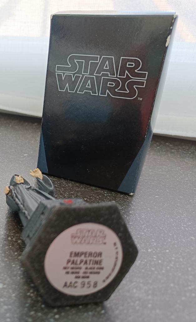 Star Wars collectibles Palpatine in doos, Ophalen, Zo goed als nieuw, Beeldje of Buste