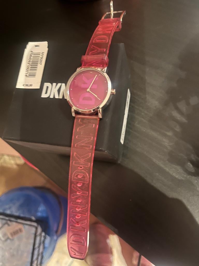 mooie, fushia horloge DKNY, Bijoux, Sacs & Beauté, Montres | Femmes, Argent, Synthétique, Neuf, Montre-bracelet