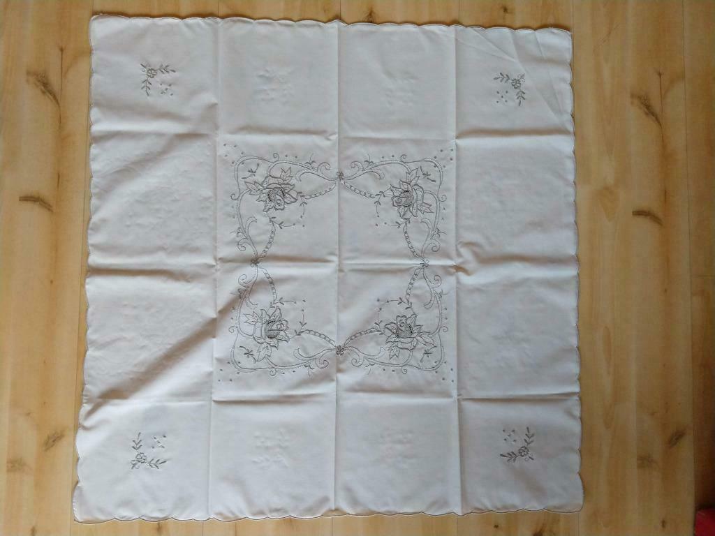 Mooie tafelkleedjes/onderleggers, Ophalen of Verzenden, Zo goed als nieuw