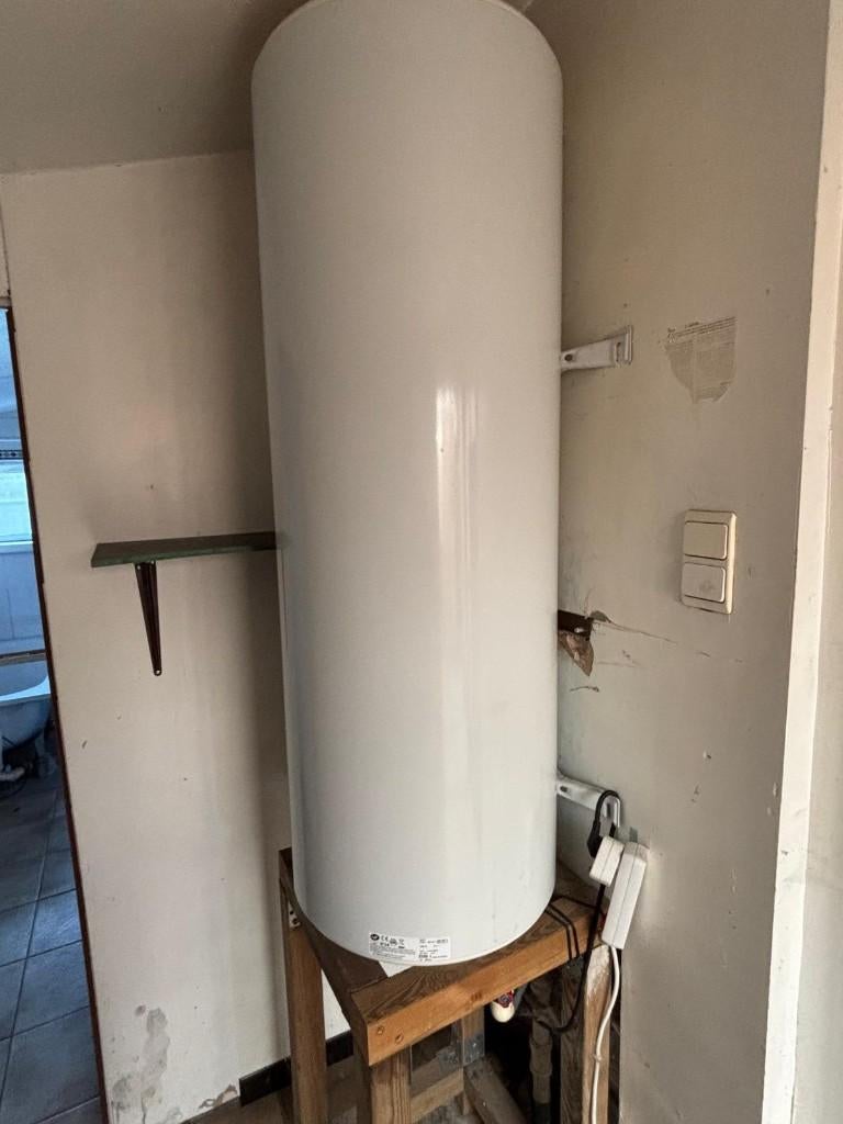 Boiler 200l, Doe-het-zelf en Bouw, Ophalen, Aardgas, 100 liter of meer, Boiler