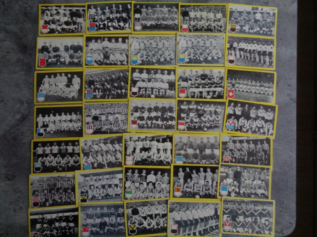 Voetbal KAARTEN maple leaf gum anno 1960 intern. teams 35x, Hobby en Vrije tijd, Stickers en Plaatjes, Verzenden