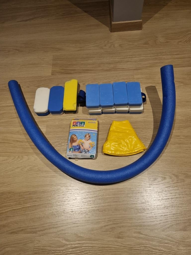 Set om te leren zwemmen: zwemband arm&middel, buis, zwemriem, Ophalen of Verzenden