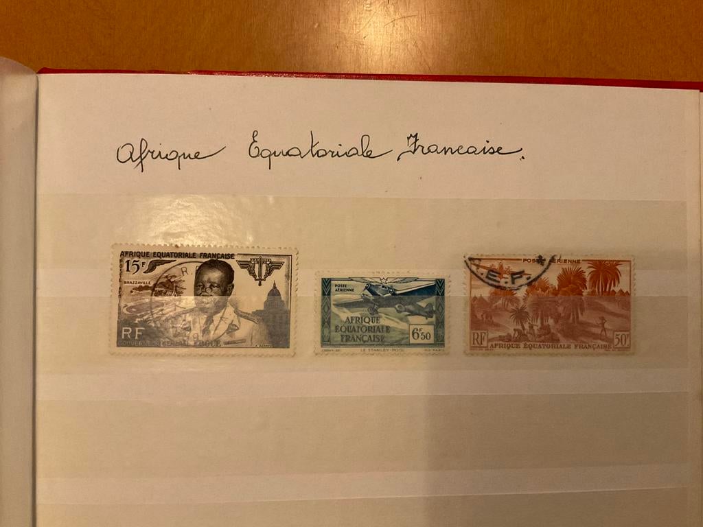 Timbres Afrique Equatoriale Française, Enlèvement
