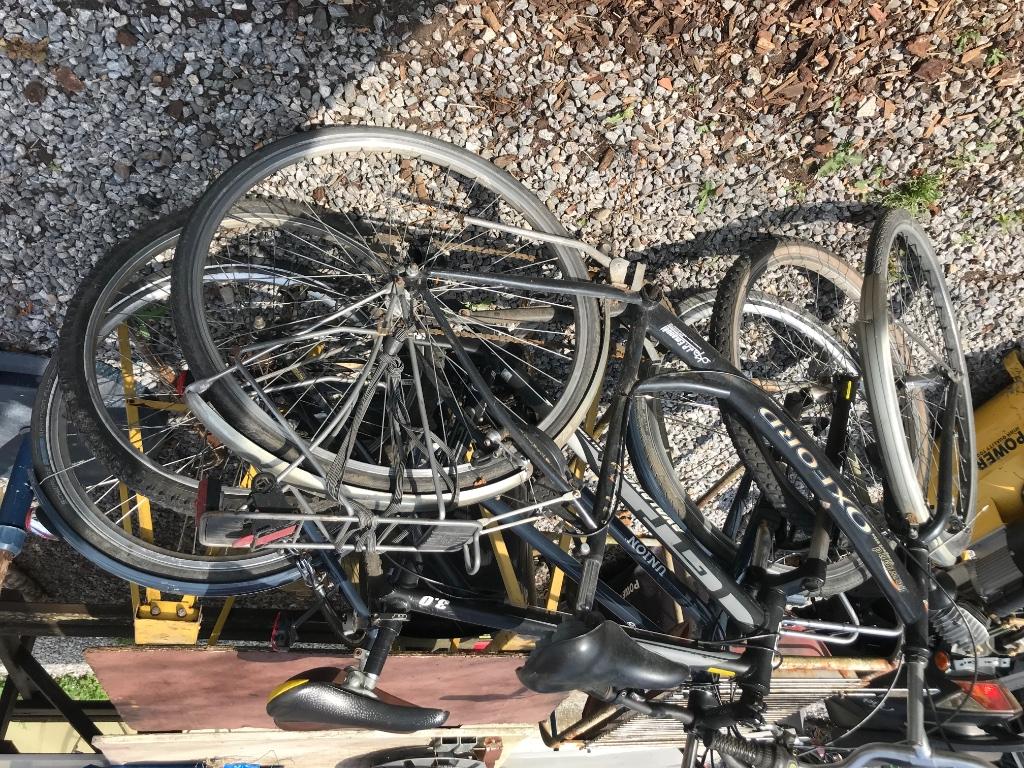 Vélo en stock + pièces en occasion LIQUIDATION urgente, Vélos & Vélomoteurs, Vélos | Femmes | Vélos de sport & de randonnée, Autres marques
