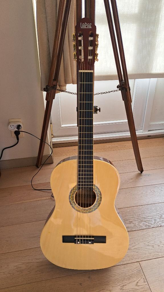 LaPaz akoestische gitaar met accessoires, Enlèvement, Comme neuf, Guitare classique ou espagnole, Avec valise