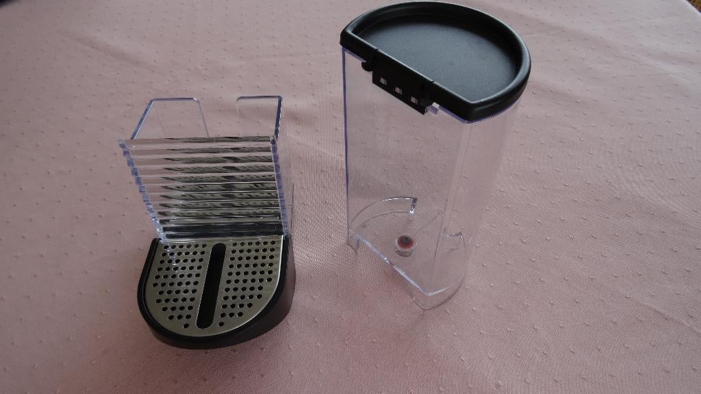 ONDERDELEN VOOR NESPRESSO PIXIE KOFFIEMACHINE, Ophalen of Verzenden, Zo goed als nieuw