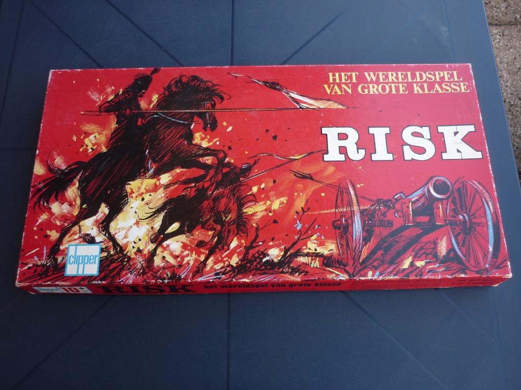 Risk Vintage rode doos NL met kopie van de regels, Hobby en Vrije tijd, Gezelschapsspellen | Bordspellen, Vijf spelers of meer