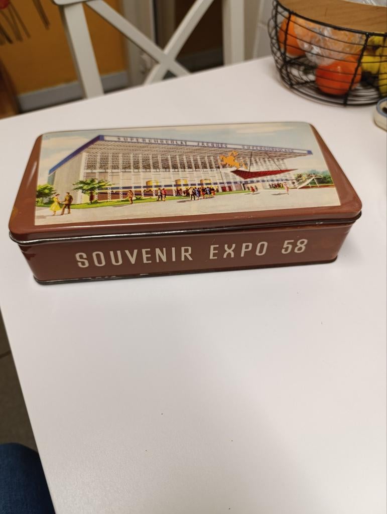 Expo 1958 metalen doos, Ophalen of Verzenden