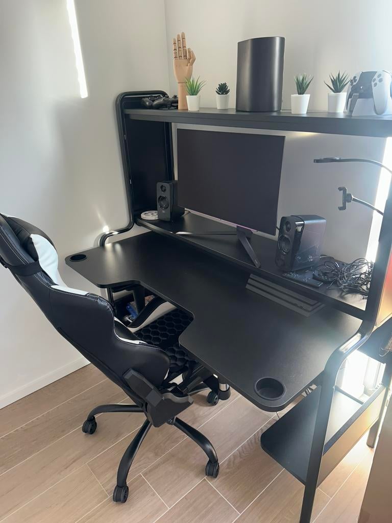 Gamebureau, Enlèvement, Comme neuf
