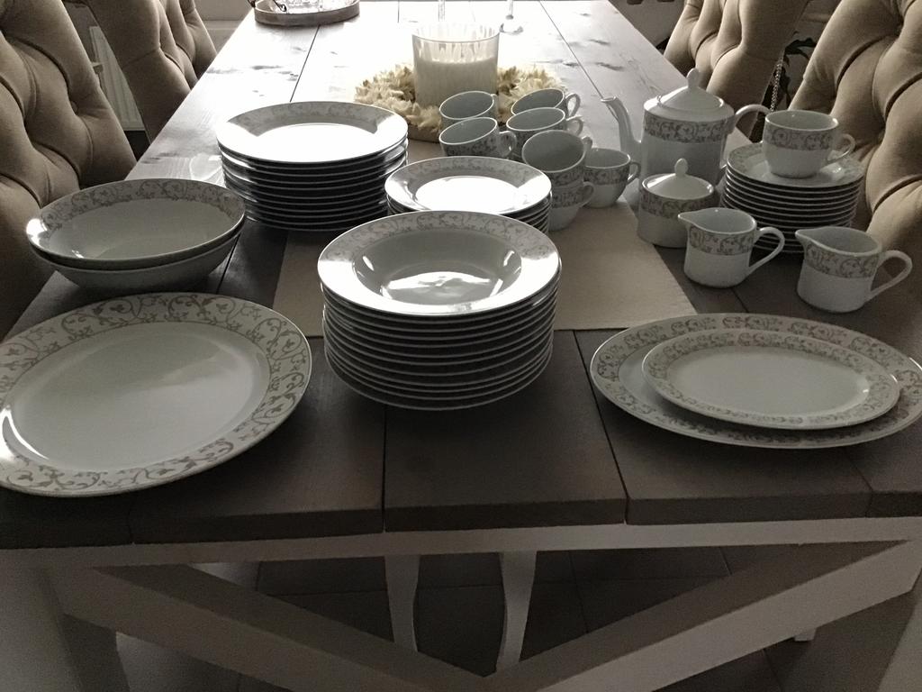 Serviesset, Huis en Inrichting, Ophalen, Zo goed als nieuw