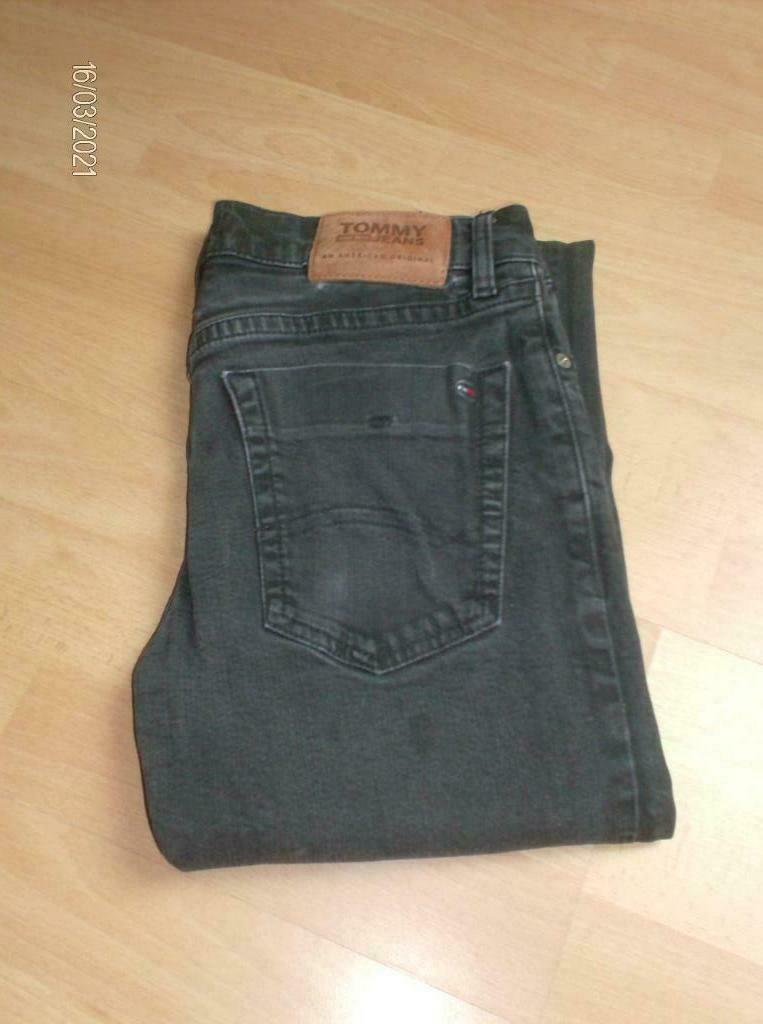 jeansbroek zwart merk tommy jeans slim - maat 29/32 maar eer, Vêtements | Hommes, Jeans, Enlèvement ou Envoi, Tommy Hilfiger, W32 (confection 46) ou plus petit