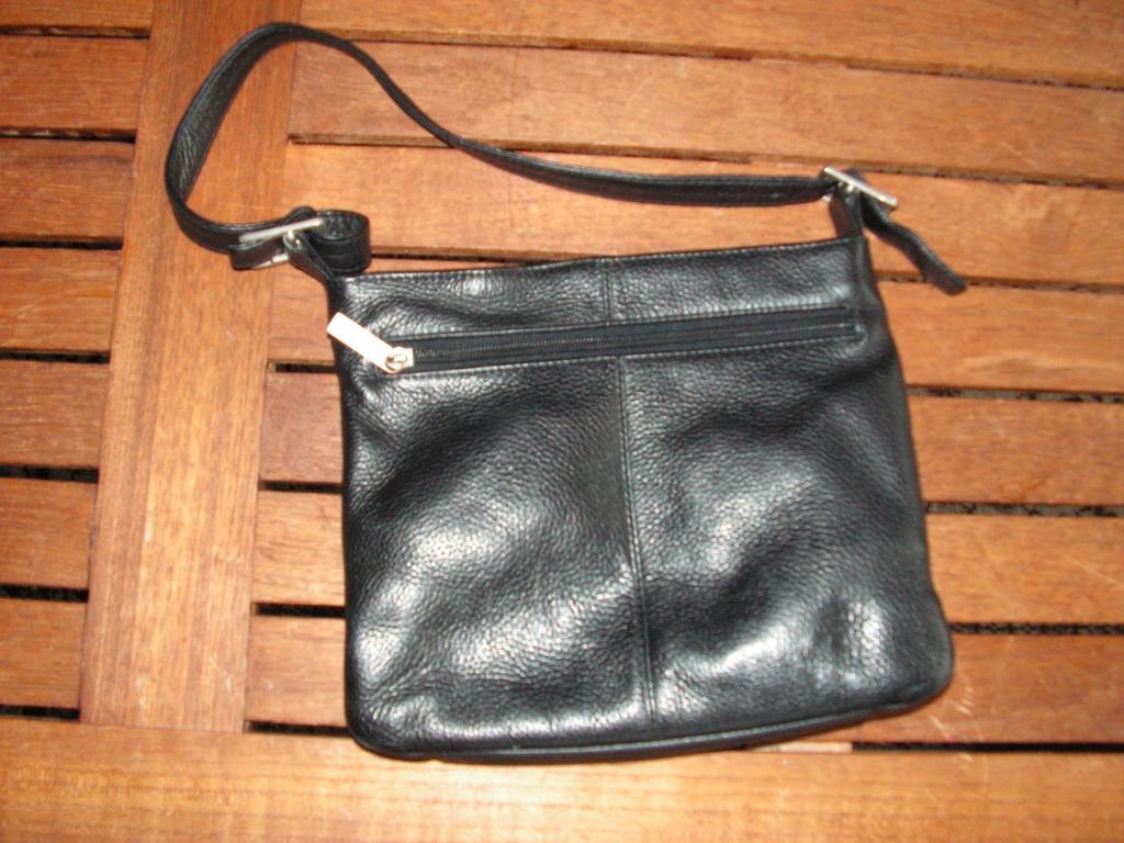 Handtas merk CRINKLES in zwart leder., Handtassen en Accessoires, Ophalen of Verzenden, Zo goed als nieuw, Zwart, Handtas