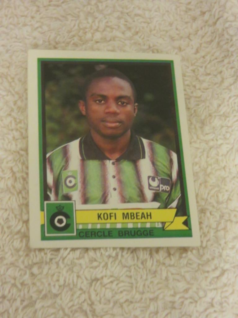 Voetbal : Sticker Football 94 : Kofi MBeah - Cercle Brugge, Verzamelen, Ophalen of Verzenden, Nieuw, Poster, Plaatje of Sticker
