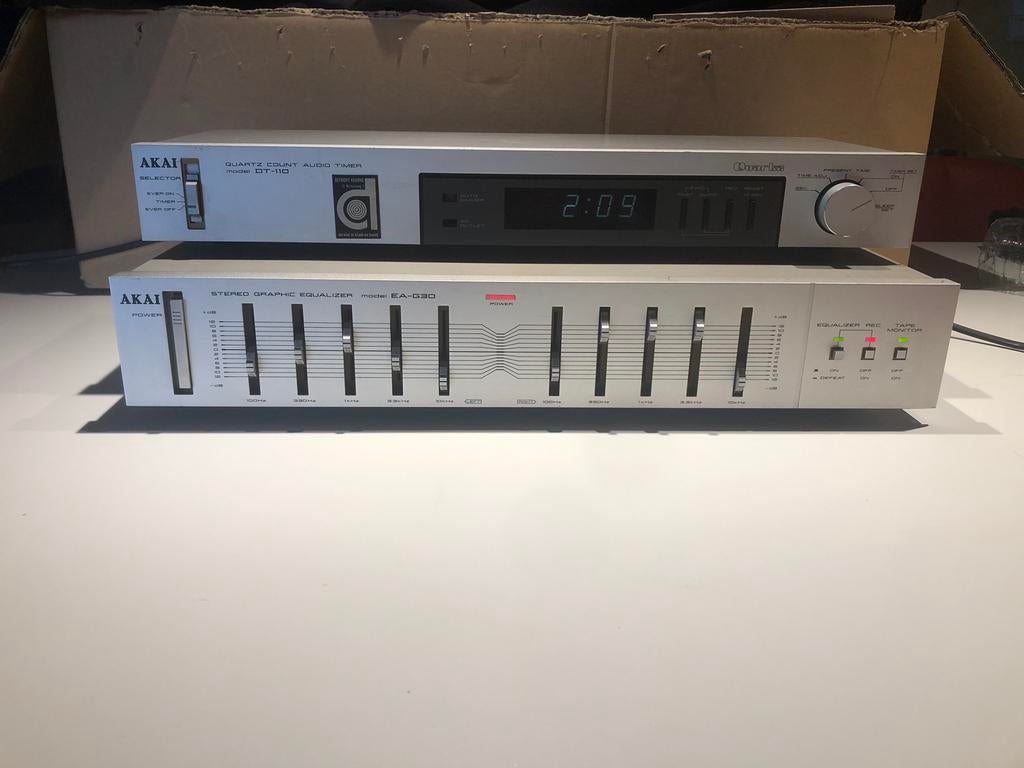 Tuner/égaliseur AKAI Vintage, TV, Hi-fi & Vidéo, Enlèvement, Utilisé