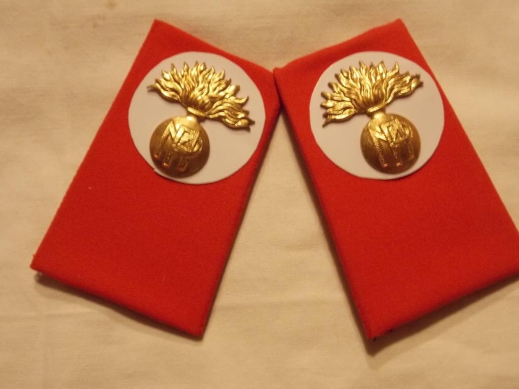 1 Paar van Militaire Provoostschap schouderstukken, Verzamelen, Militaria | Algemeen, Ophalen of Verzenden, Landmacht, Embleem of Badge