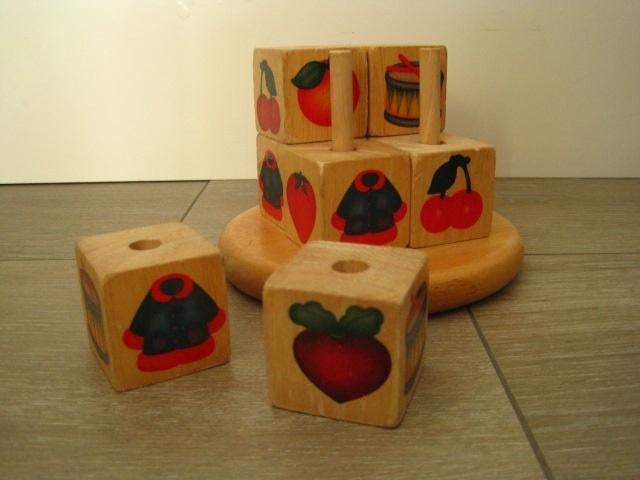 Puzzle en bois - tour à blocs avec 8 blocs - Plan Toys, Enfants & Bébés, Enlèvement ou Envoi, Utilisé