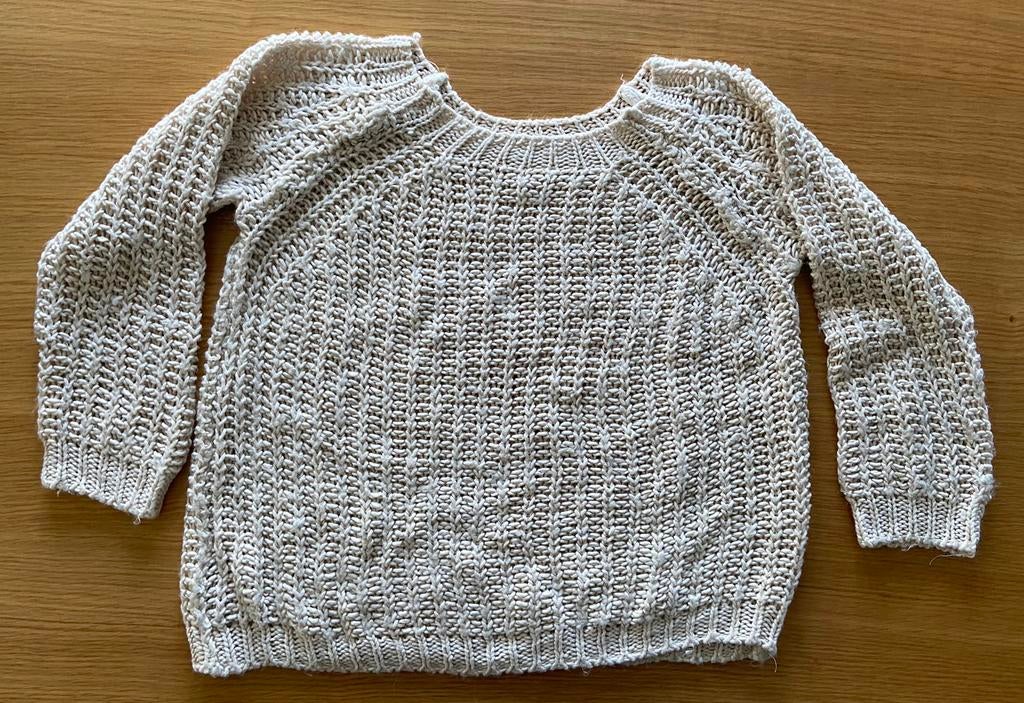 Pull en maille écru, Porté, Blanc