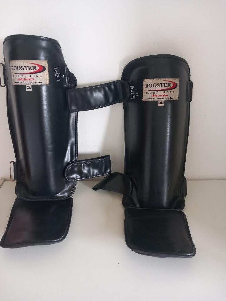 Protège tibia XL Booster, Sports & Fitness, Boxe, Enlèvement ou Envoi, Utilisé, Accessoire de boxe