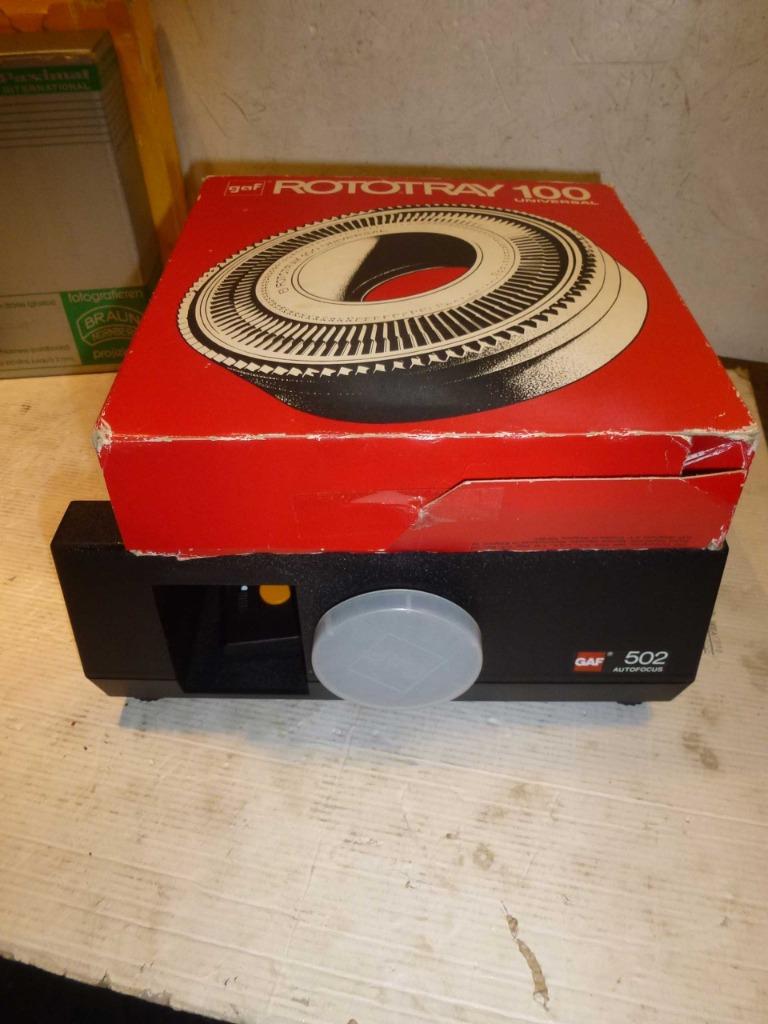 Projecteur pour dias ROTOMATIC  502  View Master (n1), Enlèvement ou Envoi, Reconditionné, Avec écran
