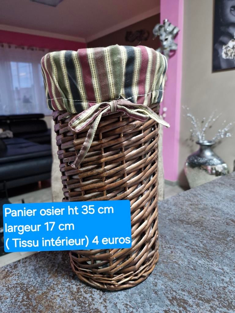 Haut panier en osier avec tissu intérieur ht 35 cm, Enlèvement, Comme neuf
