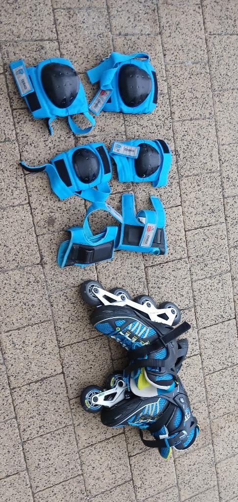 inline skates, Sport en Fitness, Skeelers, Kinderen, Zo goed als nieuw, Inline skates 4 wielen, Ophalen