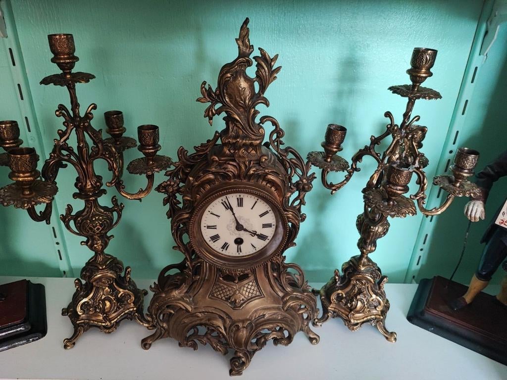 Gevraagd antieke klokken, Antiek en Kunst, Ophalen