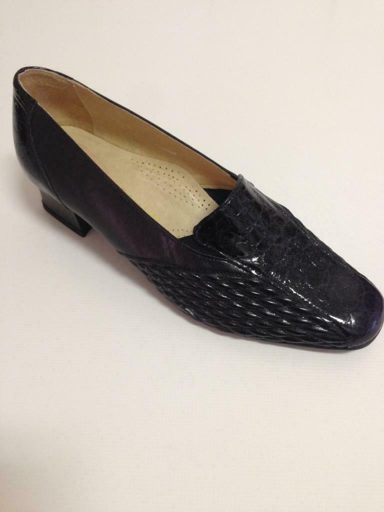 Mocassin in zwart leer/lakleer - maat 39, Kleding | Dames, Schoenen met lage hakken, Verzenden, Zwart, Zo goed als nieuw