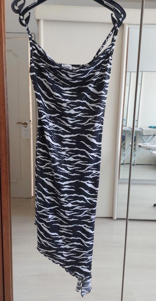 robe soir zebre pailleté lycra bretelle décolleté drapé 40, Maat 38/40 (M), Overige kleuren, Ophalen of Verzenden, Zo goed als nieuw