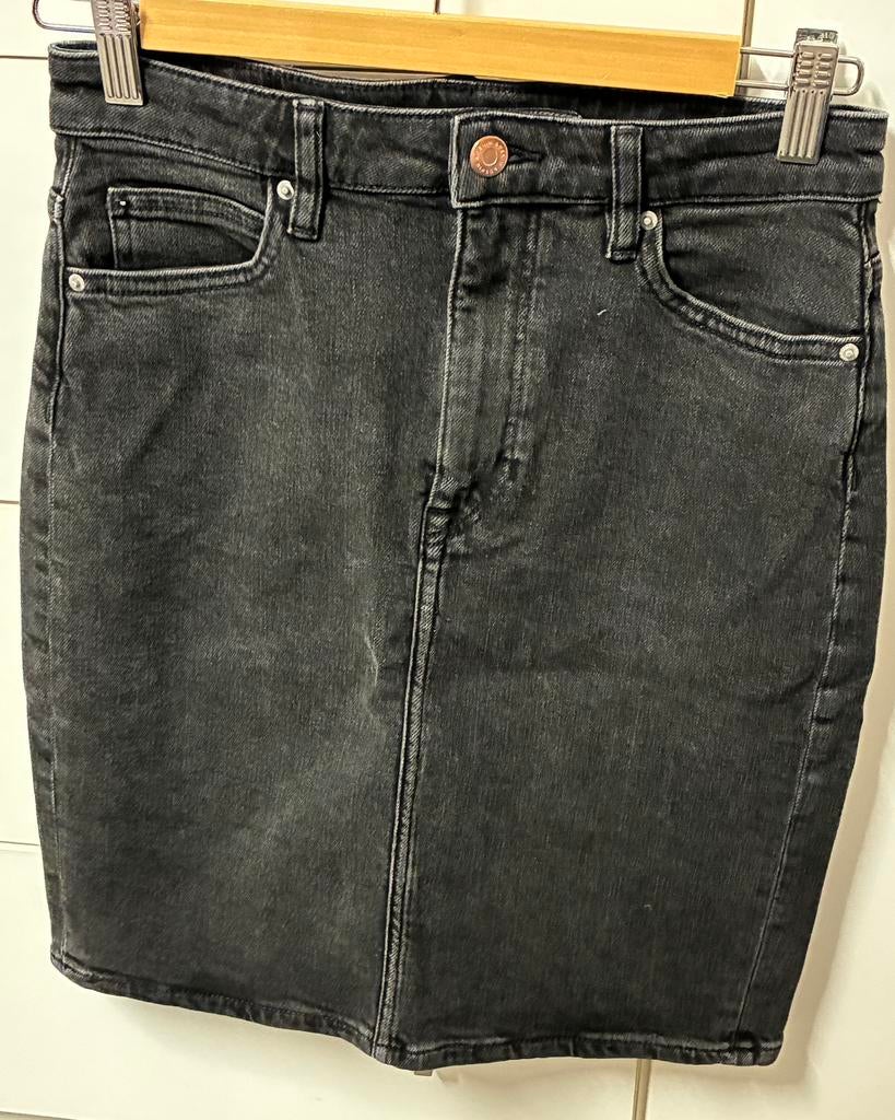 Zwart denim rokje maat 36, Ophalen of Verzenden, Zo goed als nieuw, Maat 36 (S), Zwart