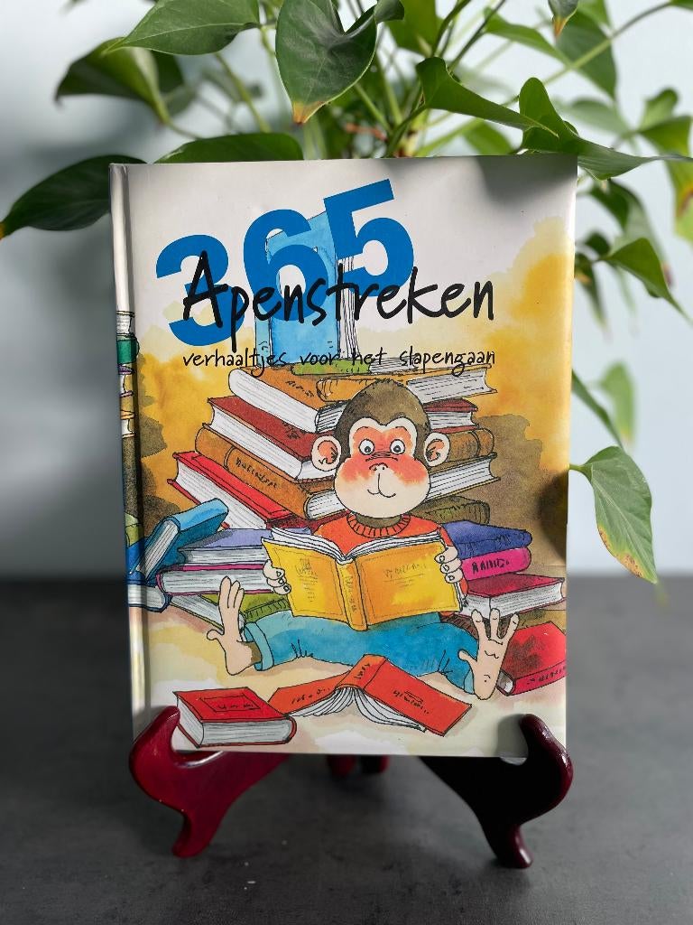 365 Apenstreken: verhaaltjes voor het slapengaan, Boeken, Kinderboeken | Kleuters, Ophalen, 5 of 6 jaar, Jongen of Meisje, Zo goed als nieuw