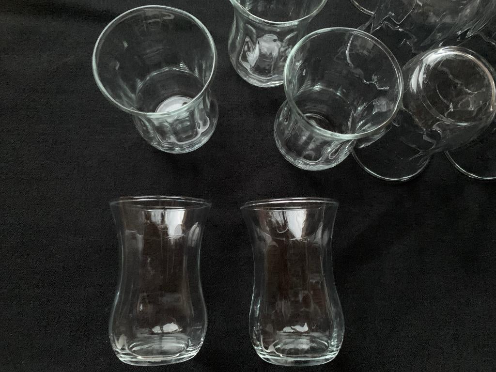 20 GLOEDNIEUWE THEEGLAZEN, TYPE KARACA* ELEGANT ONTWERP, Verzamelen, Glas en Drinkglazen, Ophalen, Nieuw, Overige typen