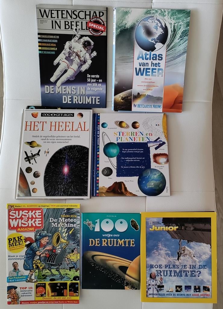 Boekenpakket over Het heelal, Sterren en planeten,..., Enlèvement, Comme neuf, Sciences naturelles