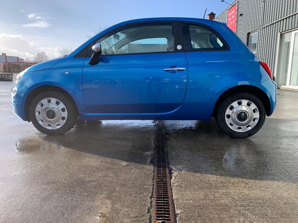 Fiat 500 1,2 Mirror/Navigatie/Airco/Bluetooth/Cruise control, 4 zetels, Stof, 4 cilinders, Blauw