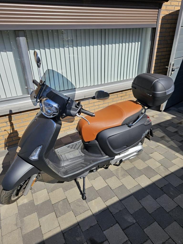 KYMCO LIKE 125., Vélos & Vélomoteurs, Enlèvement, Comme neuf