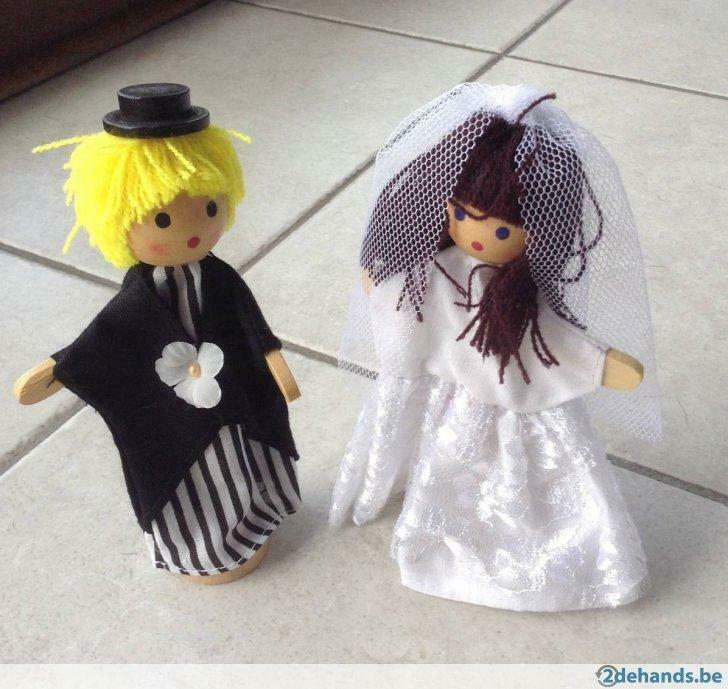 A vendre figurines de mariage neuf, Antiquités & Art, Enlèvement