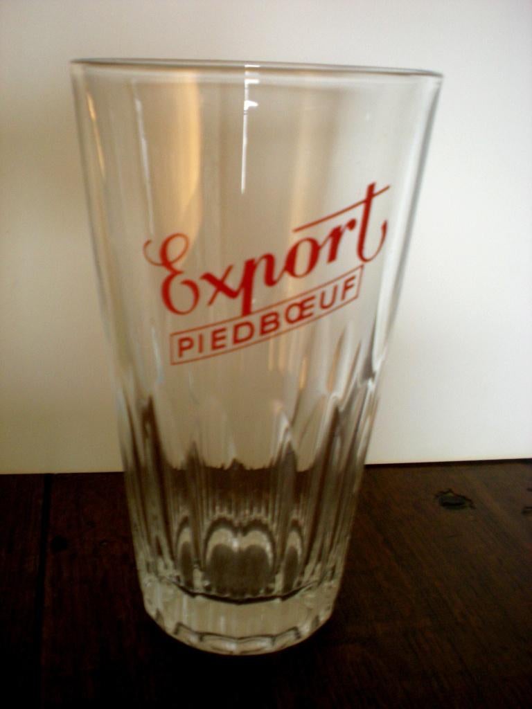 Piedboeuf export  33 cl, Collections, Marques de bière, Enlèvement ou Envoi, Utilisé, Verre ou Verres