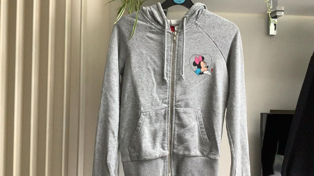 Disney jasje met kap. 34., Disney, Ophalen of Verzenden, Zo goed als nieuw, Maat 34 (XS) of kleiner