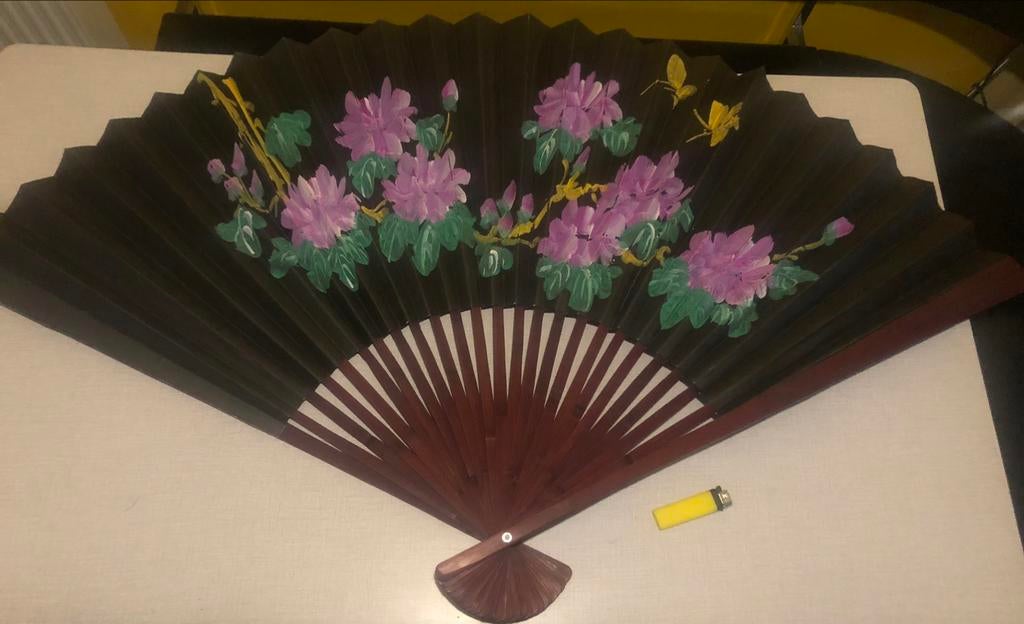 Grote Asian waaier +1m hand geschilderd., Huis en Inrichting, Woonaccessoires | Wanddecoraties, Ophalen, Zo goed als nieuw
