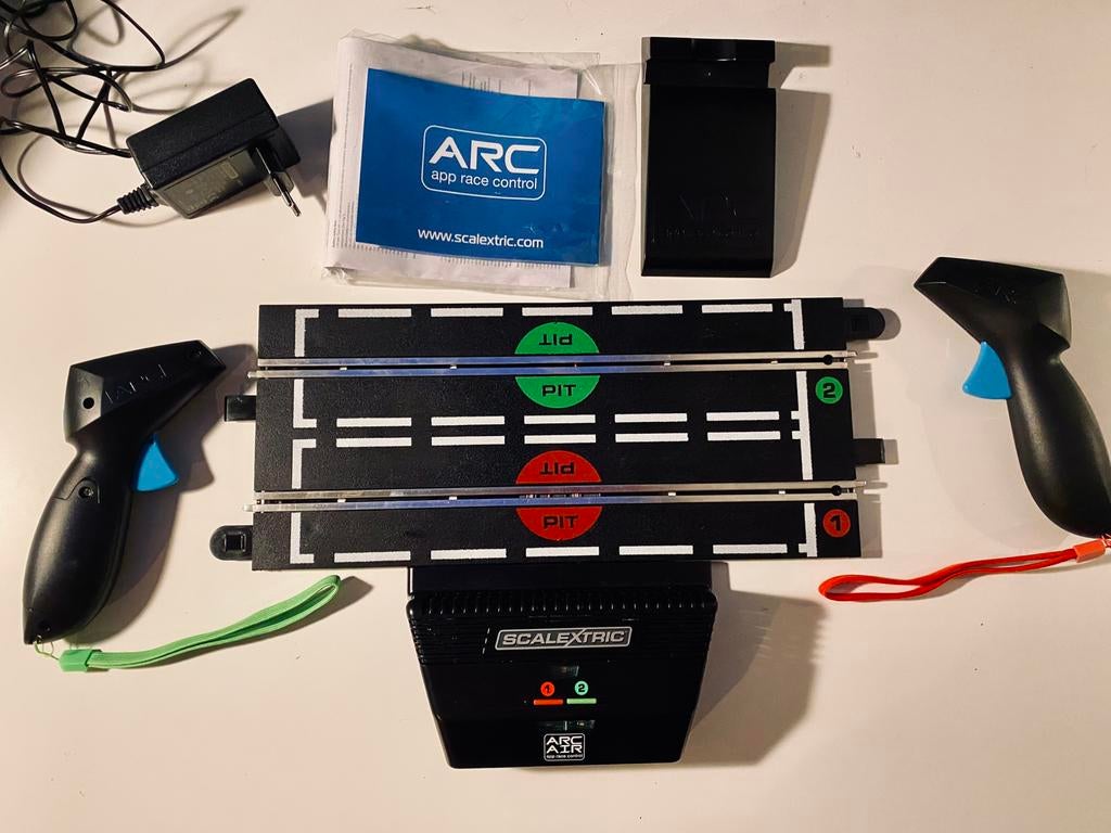 SCALEXTRIC ARC AIR POWER BASE, Autres marques, Électrique, Enlèvement ou Envoi, À monter soi-même