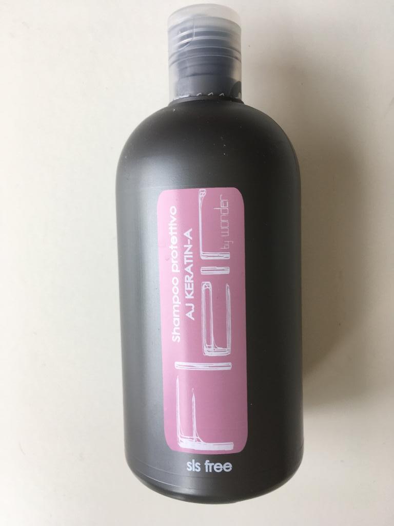 Keratine shampoo - By Wonder, Handtassen en Accessoires, Uiterlijk | Haarverzorging, Ophalen of Verzenden, Zo goed als nieuw, Shampoo of Conditioner