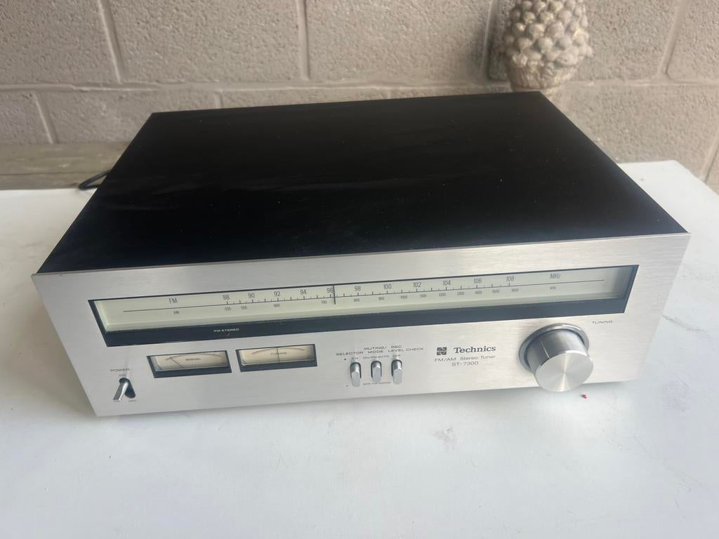 Technics tuner 7300, Enlèvement ou Envoi, Comme neuf