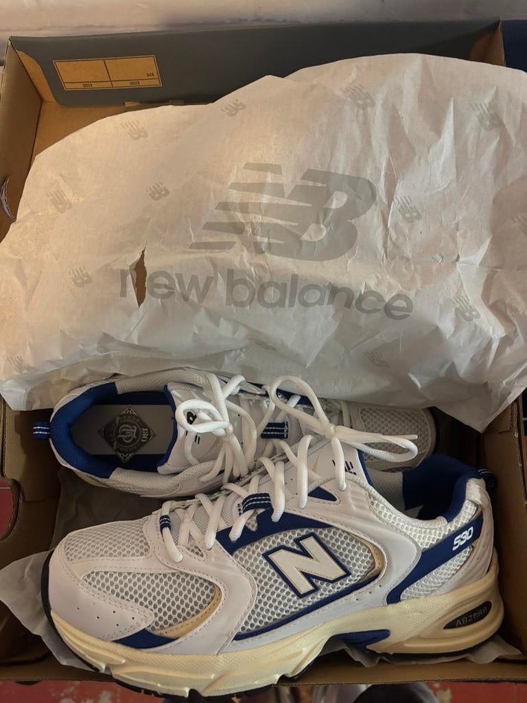 New Balance 530 “FC Porto” size 42, Kleding | Heren, Schoenen, Ophalen, Nieuw, Sneakers, Wit
