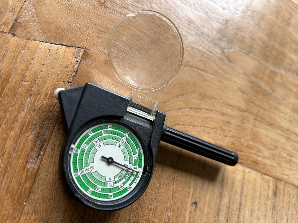 Curvimètre à compteur KM analogique - mesure la distance sur, Enlèvement ou Envoi, Carte géographique