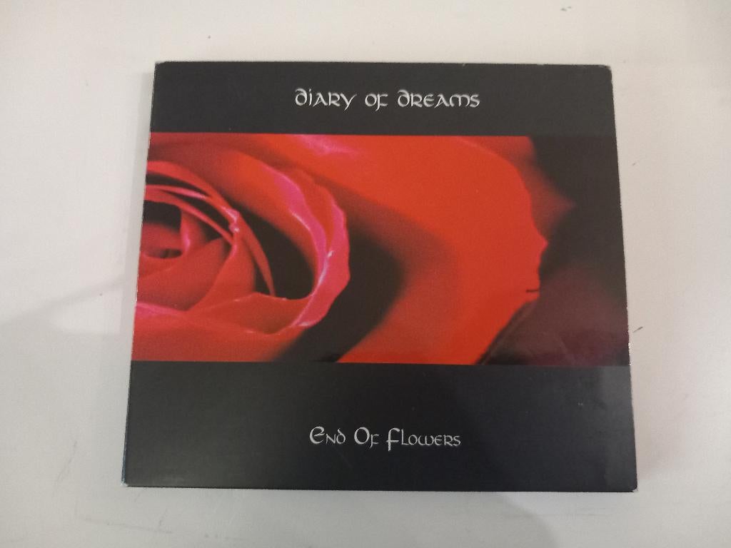 CD Diary of Dreams End of Flowers Darkwave Gothic Rock Wave, Ophalen of Verzenden, Zo goed als nieuw, Alternative