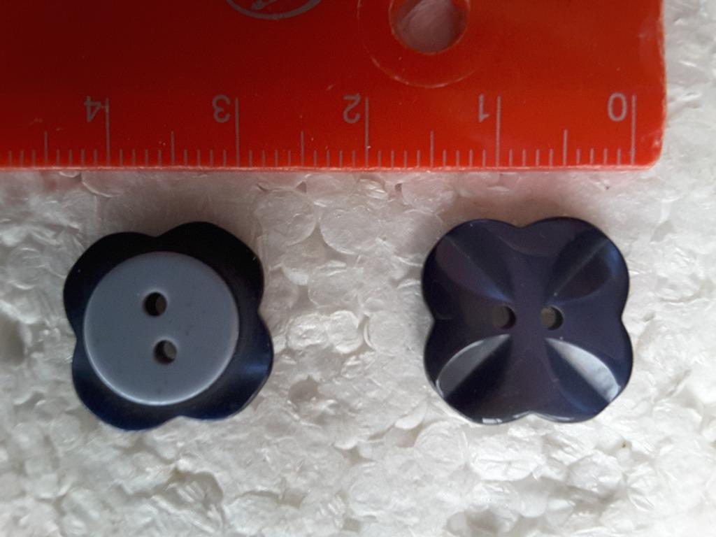 knopen 15 mm donkerblauw vierkante look 2 gaten B15112, Ophalen of Verzenden, Nieuw