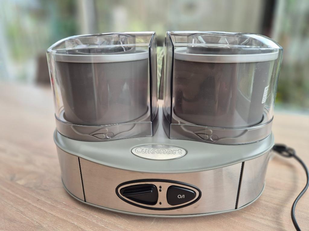 Ijsmachine Cuisinart, ICE-40BCU twee smaken in één machine., Ophalen, Zo goed als nieuw, Koelelement