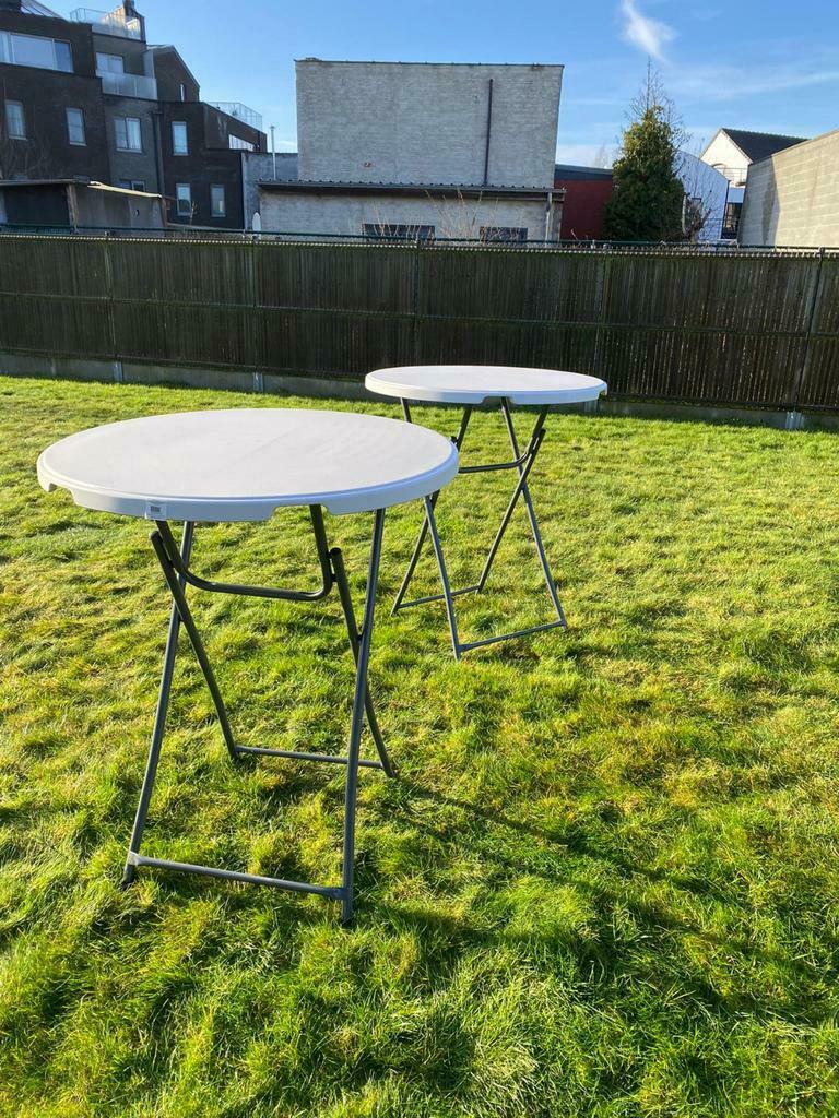 TE HUUR 4 partytafels, Ophalen