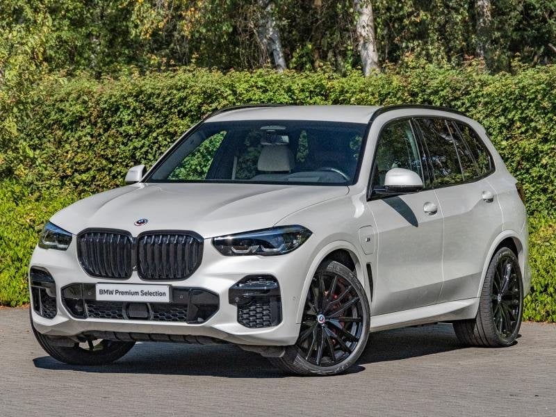 BMW X5 xDrive45e, Auto's, Automaat, Wit, Bedrijf, 5 deurs