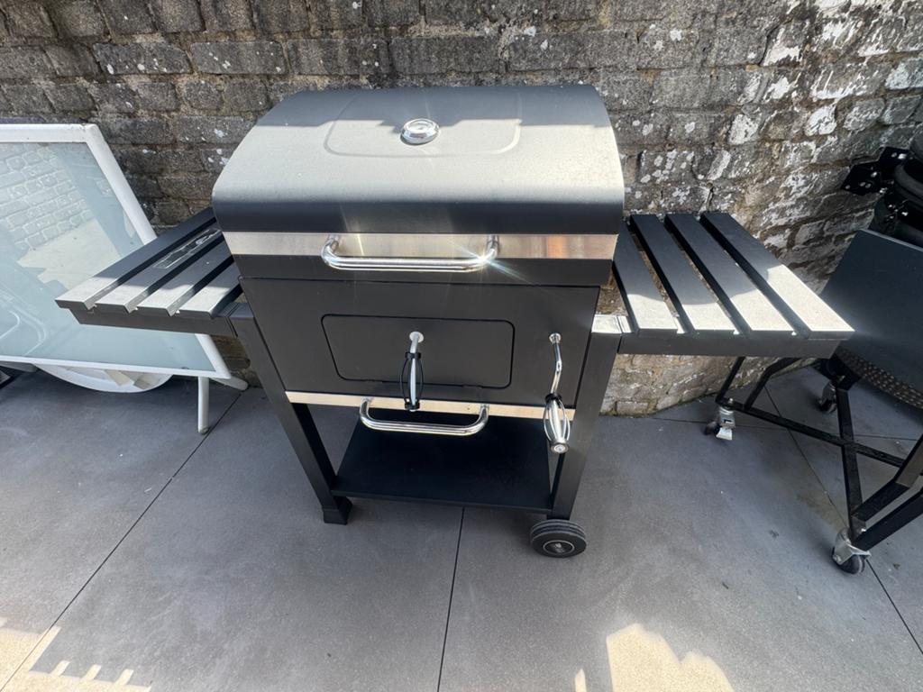Barbecue Central Park, Ophalen, Zo goed als nieuw, Overige